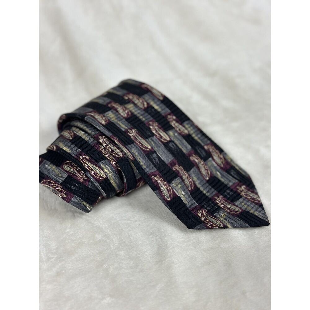 Todays Man‎ Men's NeckTie 100% Silk Black-Grey-Purple Made In Italy